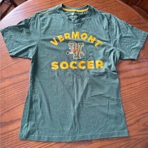 Vermont Soccer Size large T-shirt
